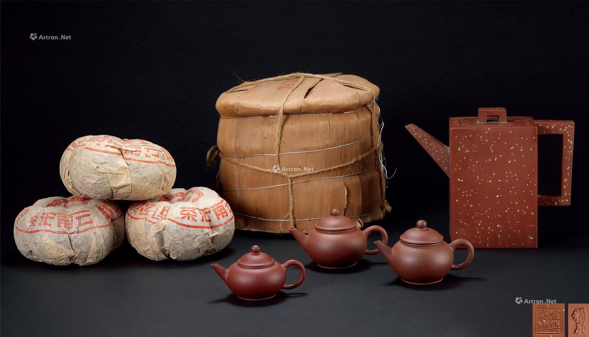 胡耀庭制铺砂砖方壶、水平壶、普洱茶饼等