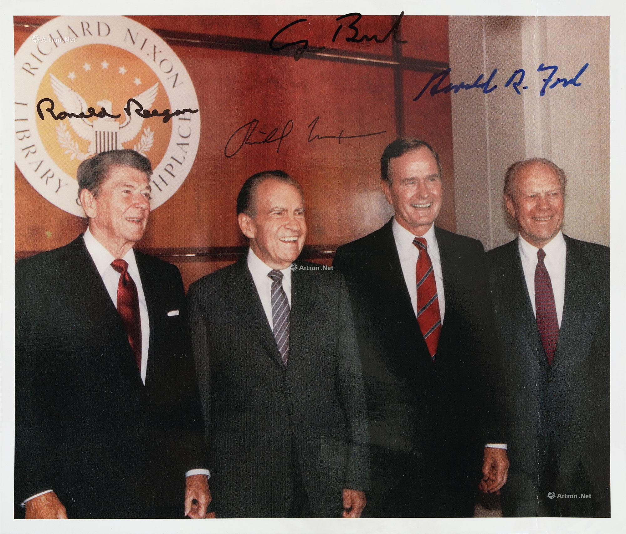Jointly autographed photo of the original White House by Ronald Wilson Reagan， Richard Milhous Nixon， George Bush and Gerald Rudolph Ford， the“U.S. President”， with COA