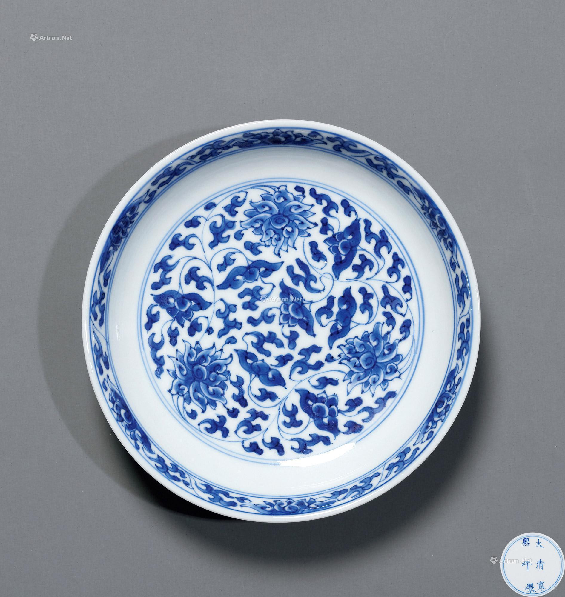 A BLUE AND WHITE LOTUS PLATE