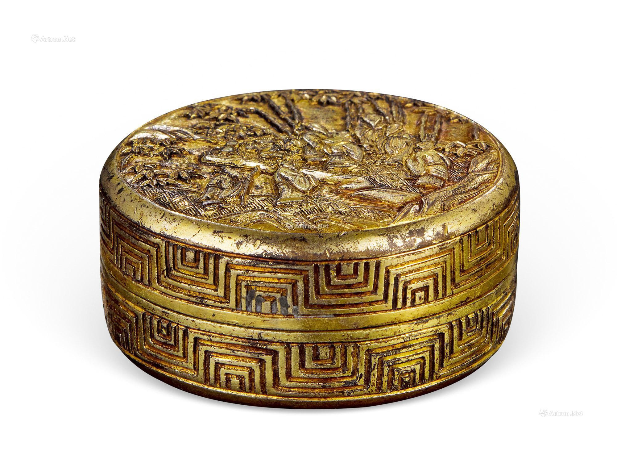 A PARCEL-GILT BRONZE INCENSE BOX AND COVER