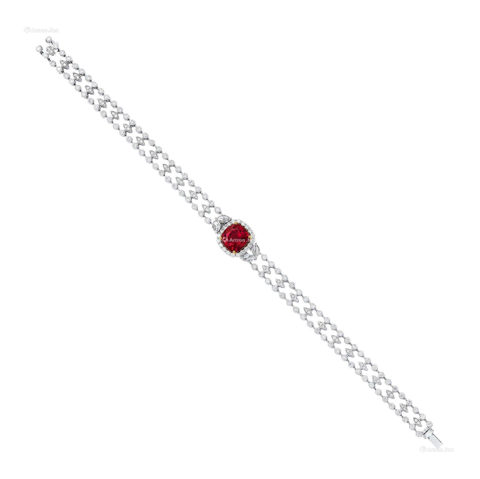 A 2.46 CARAT BURMESE ‘VIVID RED’ SPINEL AND DIAMOND BRACELET