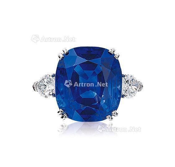 A 12.19 CARAT KASHMIR ‘ROYAL BLUE’ SAPPHIRE AND DIAMOND RING