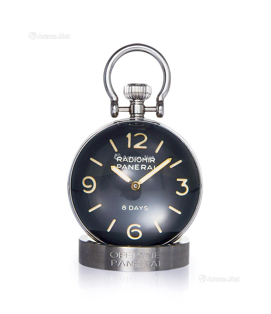 PANERAI  A FINE STAINLESS STEEL SPHERE-SHAPED TABLE CLOCK， WITH 8 DAYS POWER RESERVE