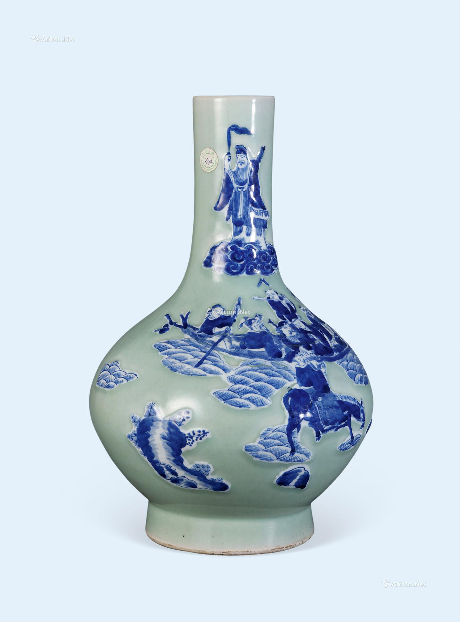 A GREEN GLAZED AND BLUE-WHITE VASE WITH THE EIGHT IMMORTALS DESIGN