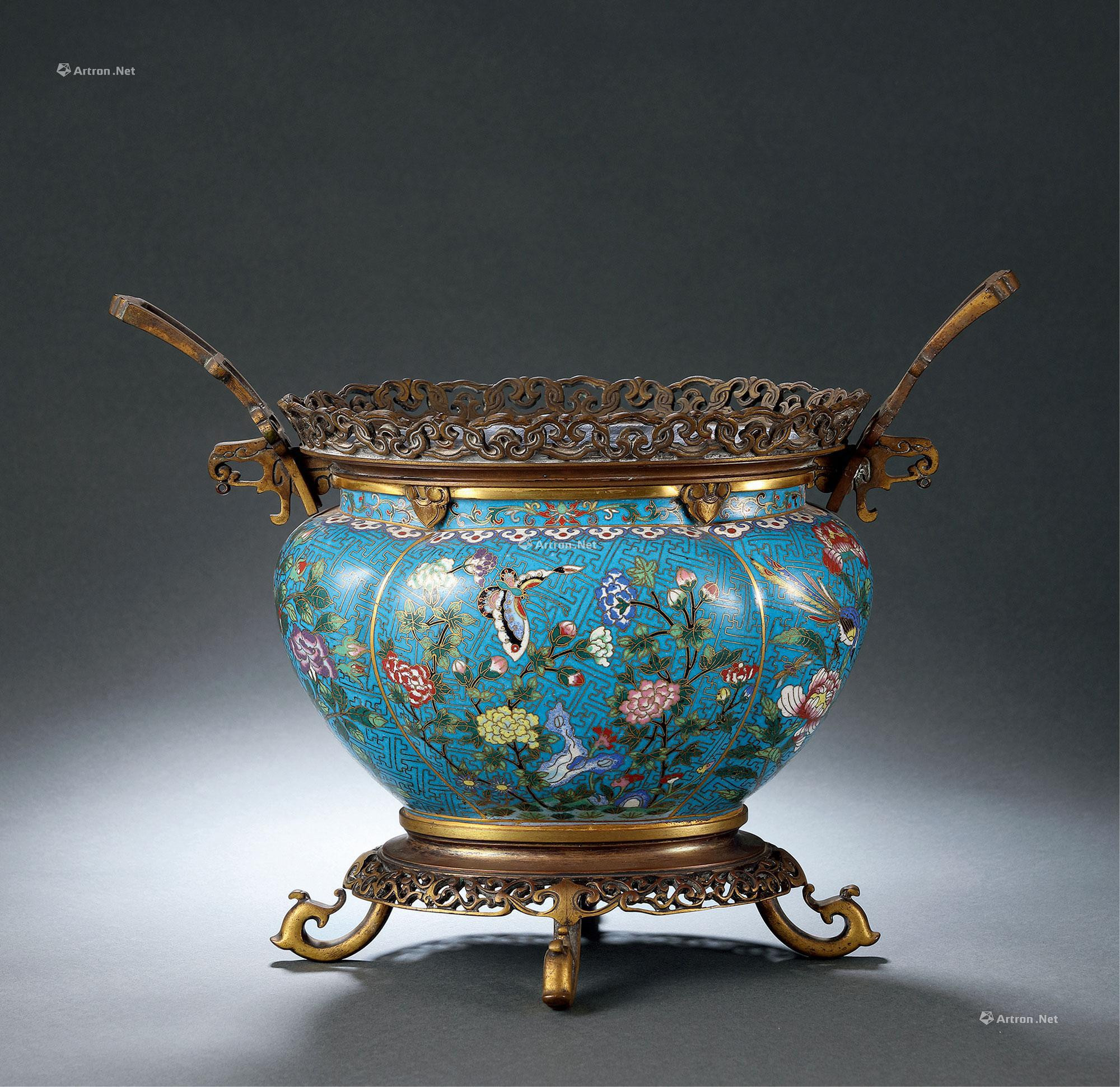 A CLOISONNÉ ENAMEL CRABAPPLE-SHAPED FLOWERPOT WITH DESIGN OF FLOWER AND BUTTERFLY