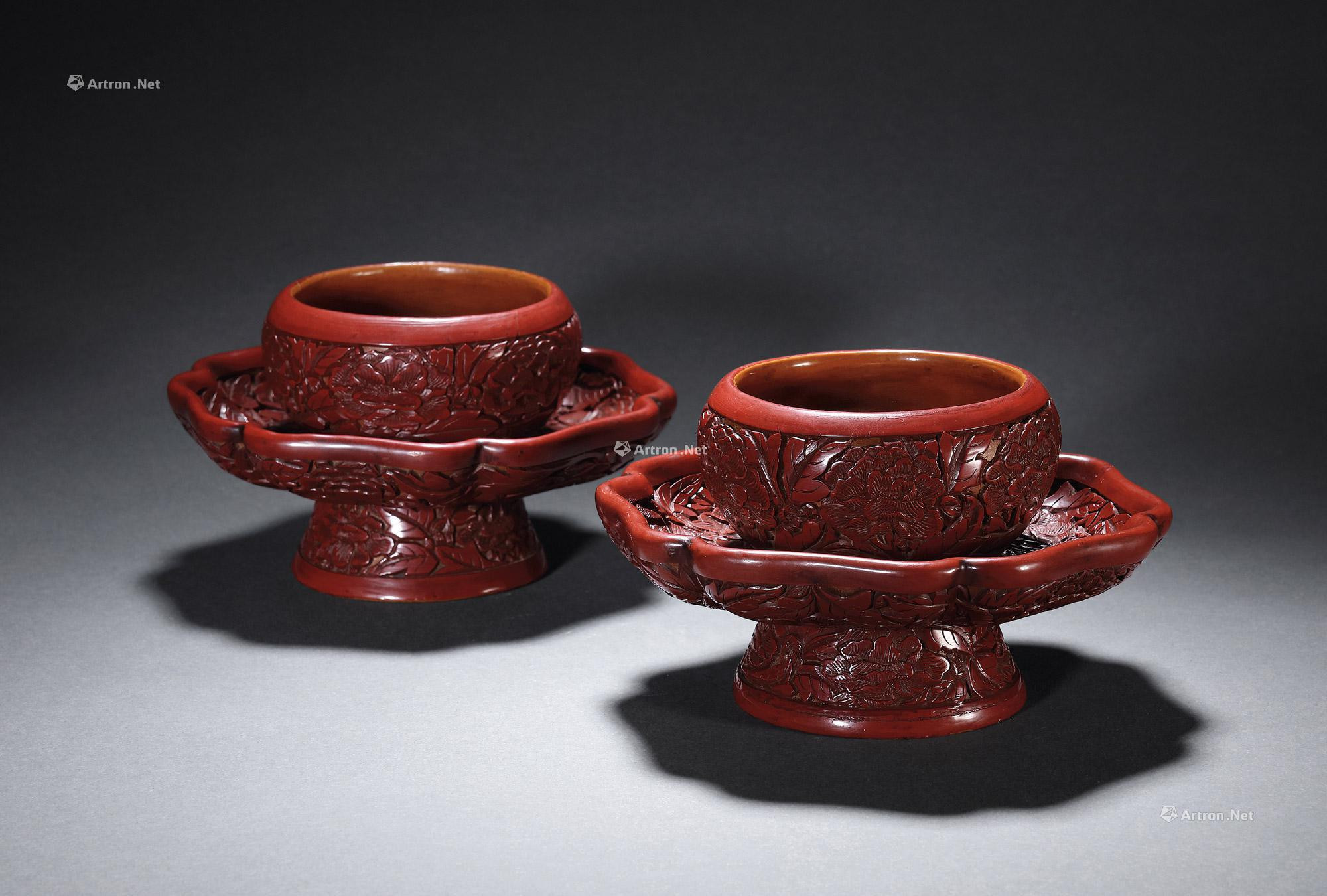 PAIR OF CINNABAR LACQUER SAUCER WITH DESIGN OF PEONY