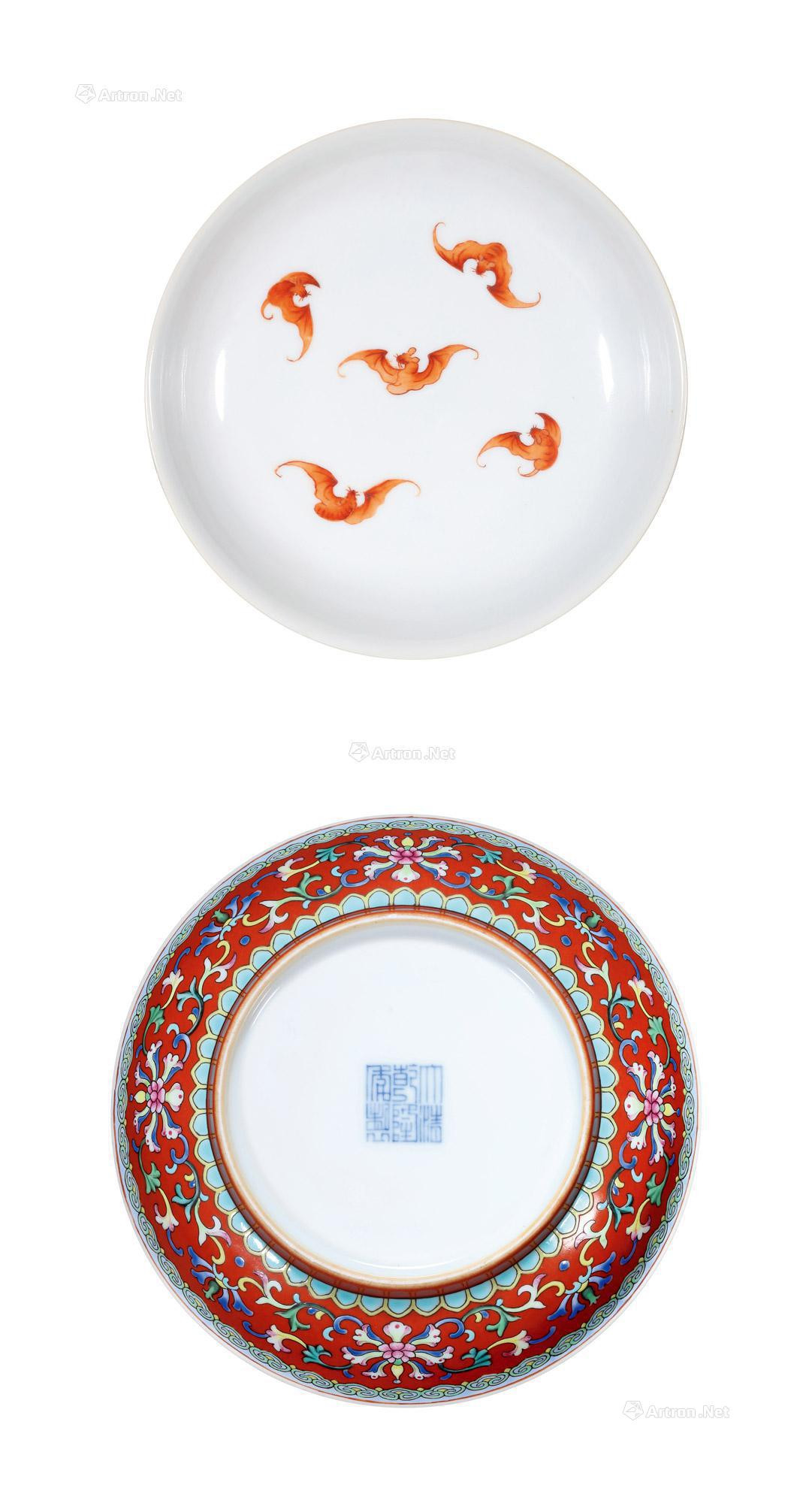 A YANG CAI PLATE WITH BATS AND FLOWERS DESIGN