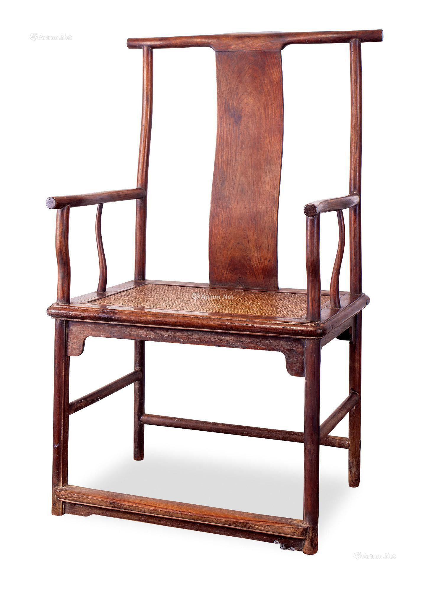 A HUANGHUALI OFFICAL’S HAT-SHAPED CHAIR WITH FOUR PROTRUDING ENDS