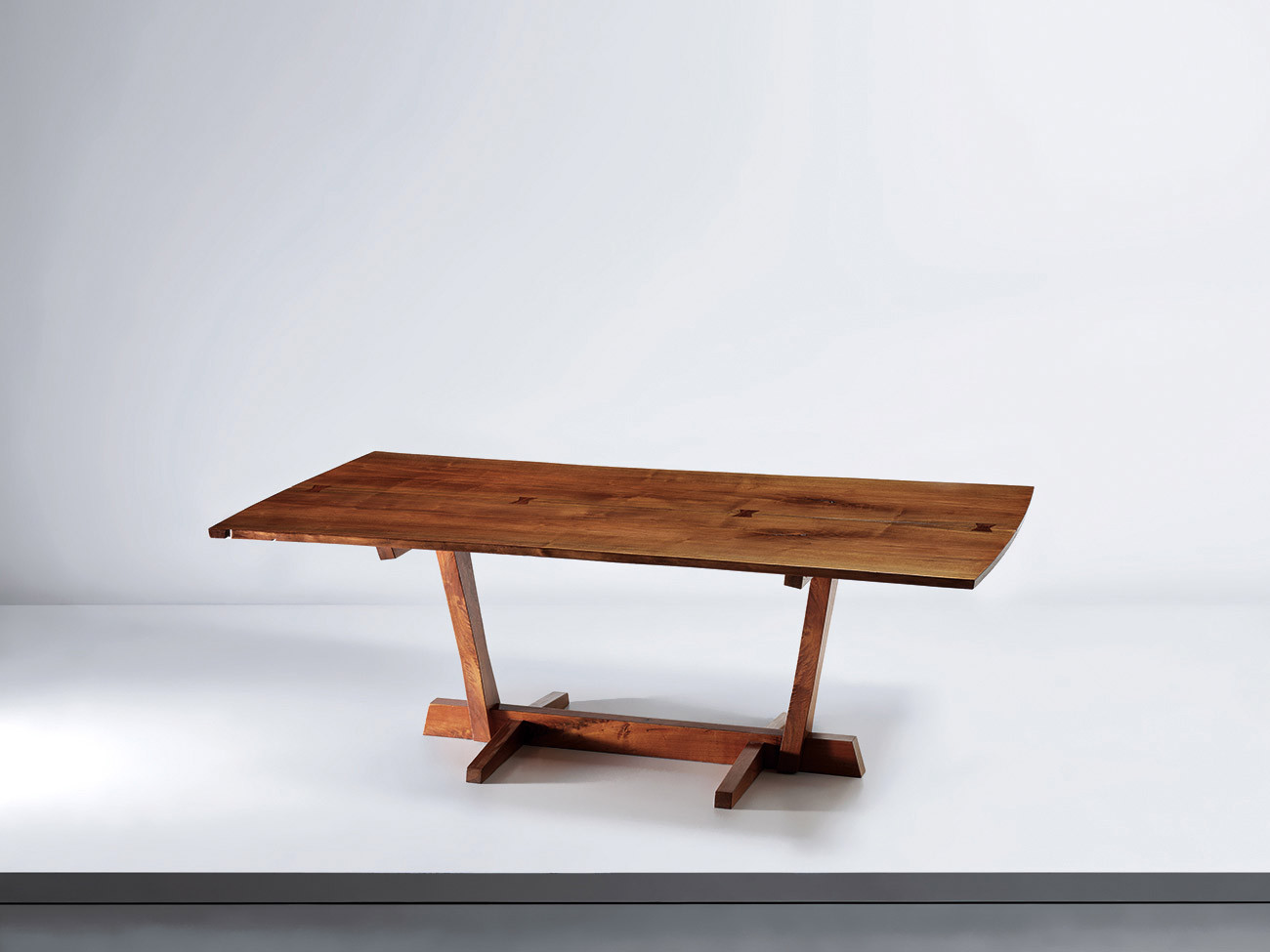 ‘Conoid’ dining table
