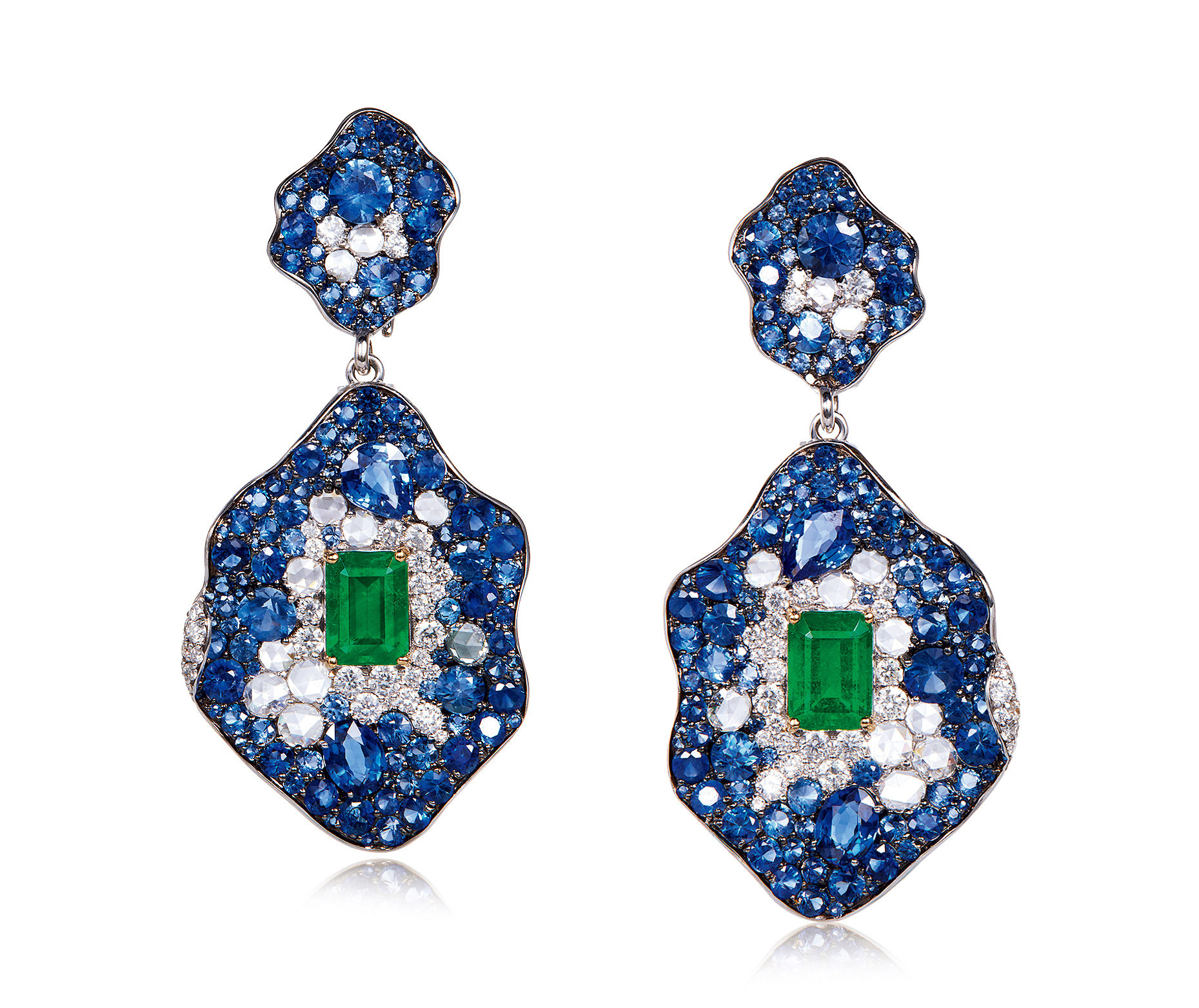 A PAIR OF EMERALD, SAPPHIRE AND DIAMOND EAR PENDANTS, DESIGNED BY DAI LIN