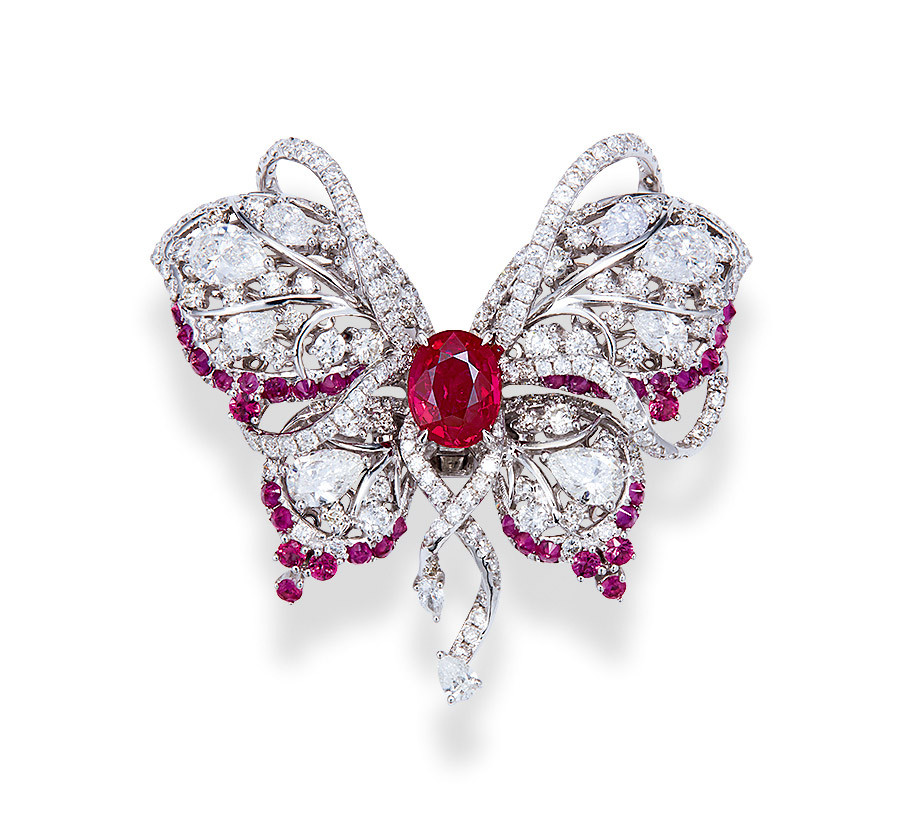 A 1 CARAT RUBY AND DIAMOND RING/PENDANT, DESIGNED BY WEI WENJuan