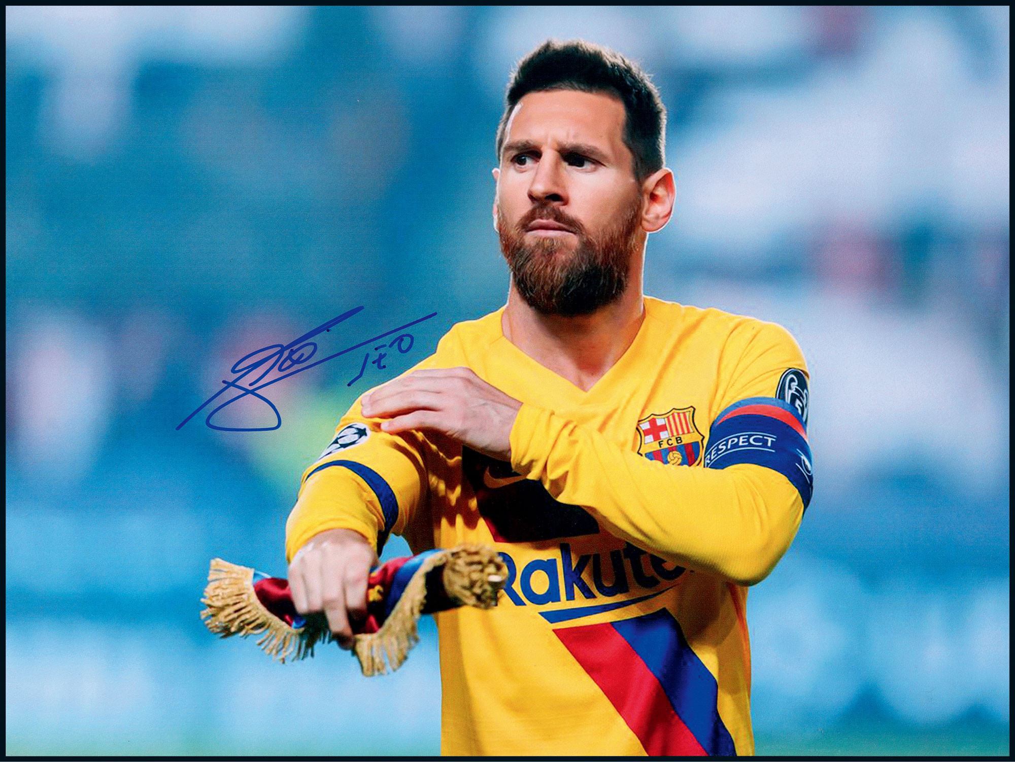 The autographed photo of Lionel Messi, the “FIFA world player”, with certificate