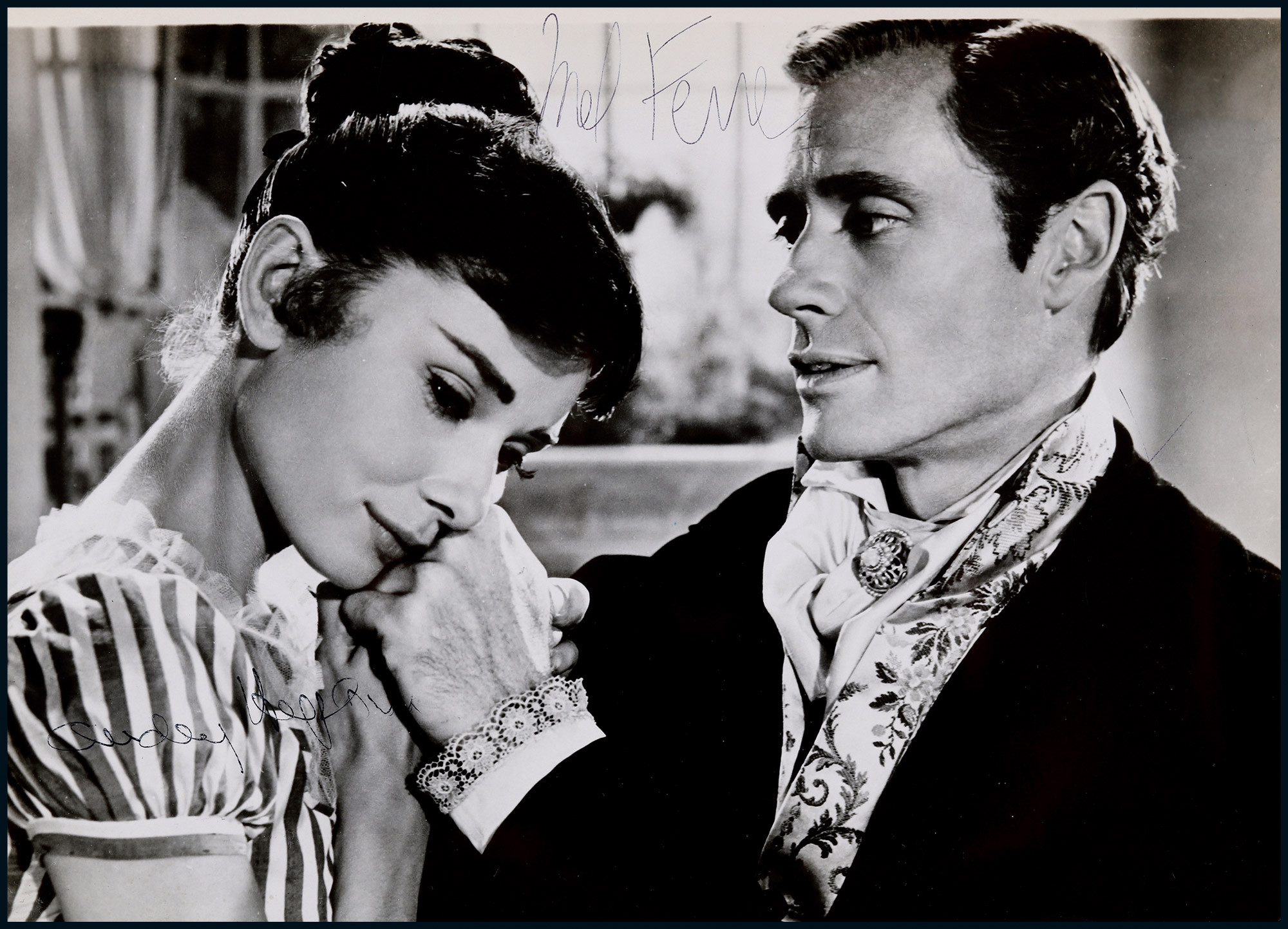 The autographed stage photo of “War and Peace” signed by the couple Audrey Hepburn “Oscar Goddess”and Mel Ferrer, with a certificate
