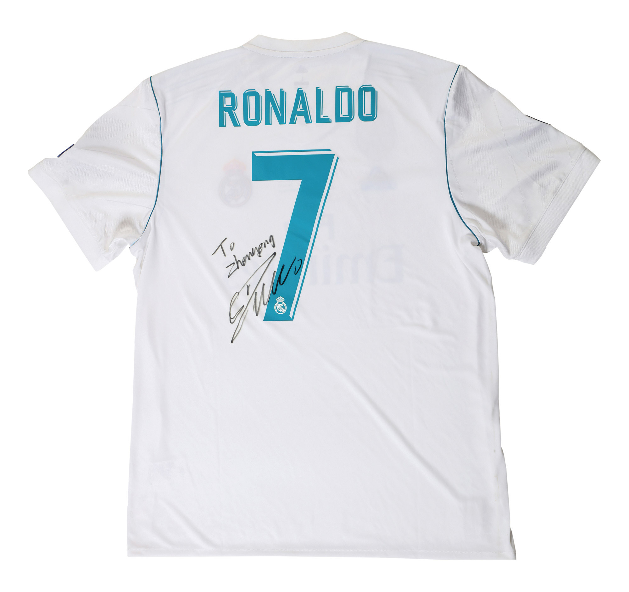 The autographed Real Madrid shirt signed by Cristiano Ronaldo, the “FIFA world player”, with certificate