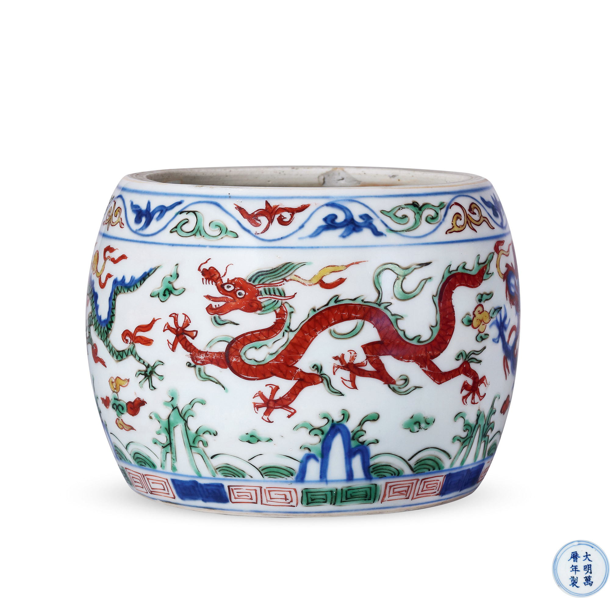 An Extremely Rare Wucai‘Dragon’Jar